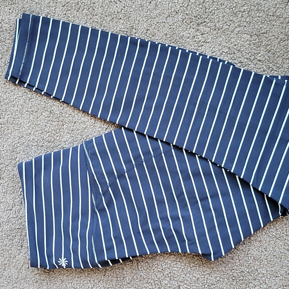 Athleta - Salutation tights